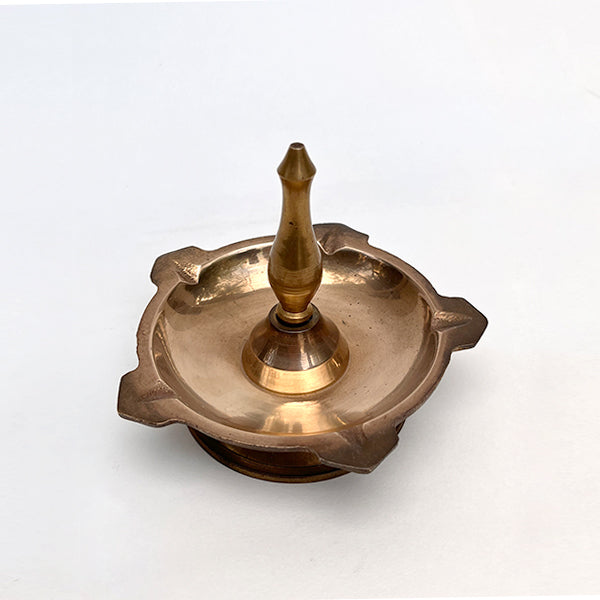 Malabar Pedestal Lamp